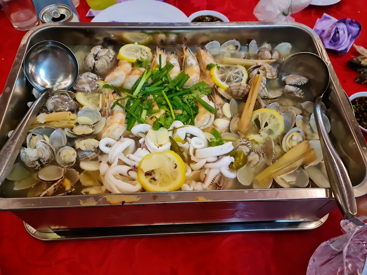 Leng Kee Restaurant - Photo 9