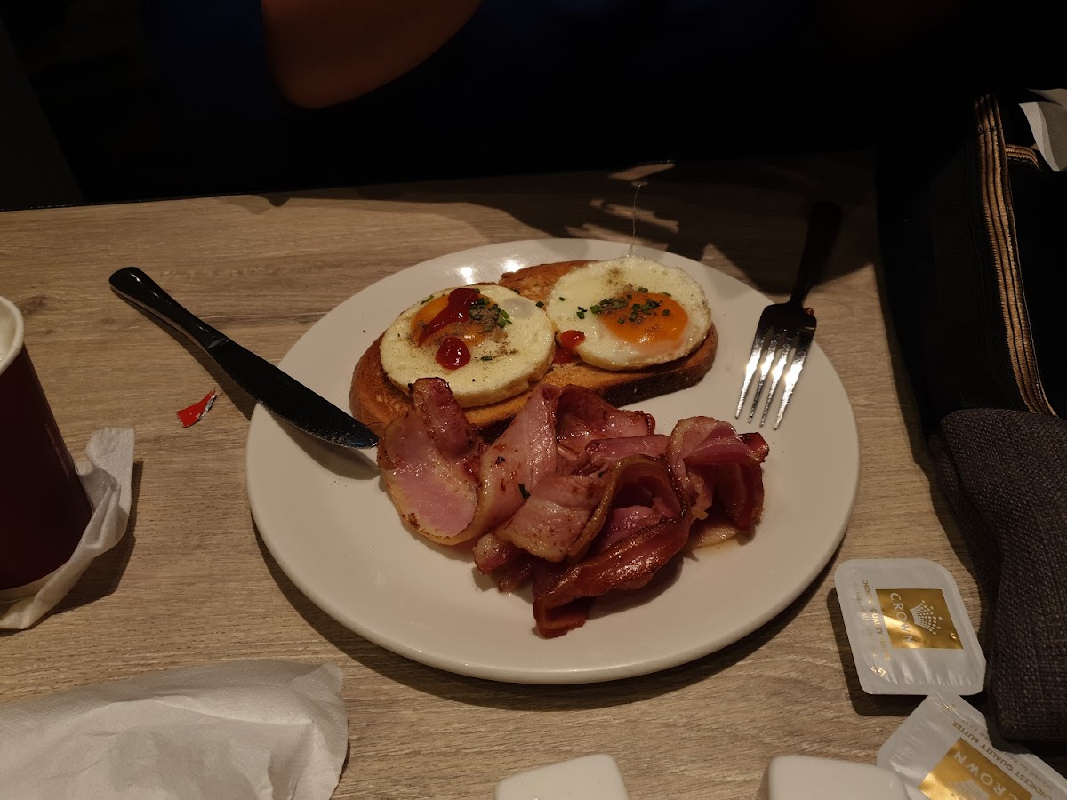 Margos Café - Photo 9