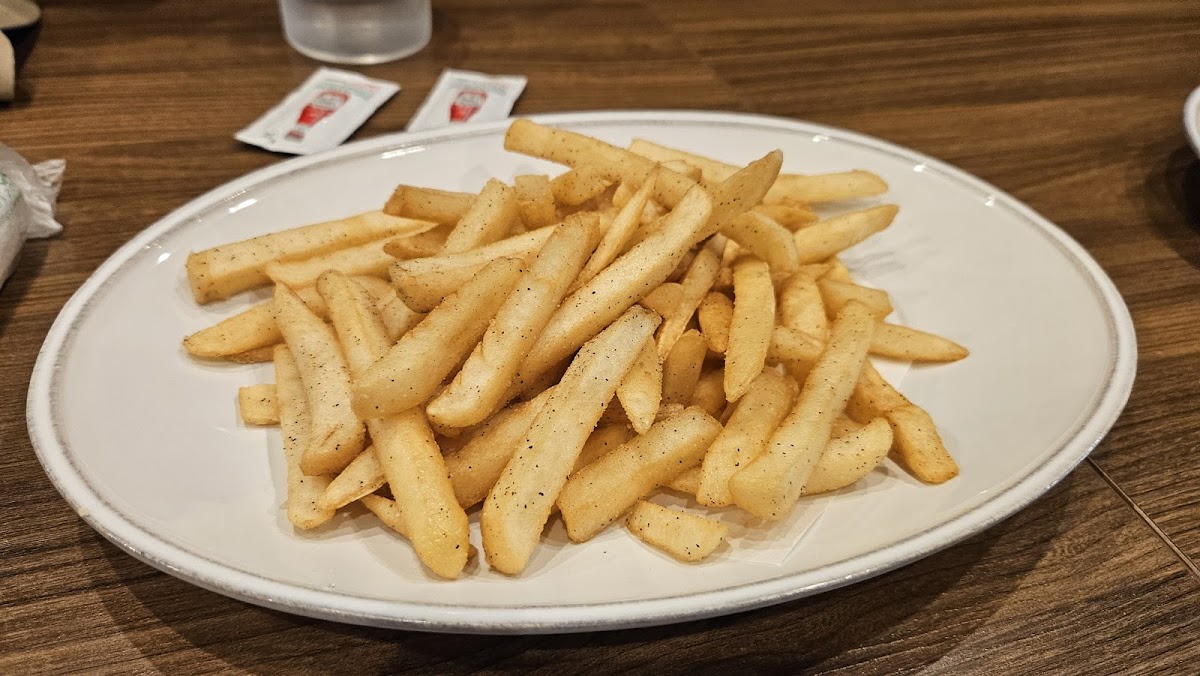 Burger Revolution Kyoto - Photo 6
