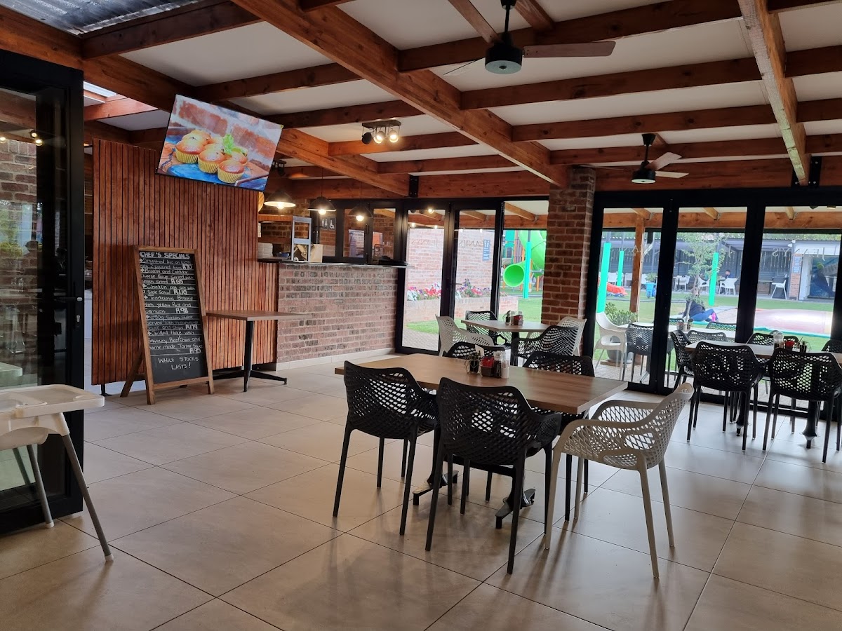 Jeany's Coffee Shop (Benoni) - Photo 3