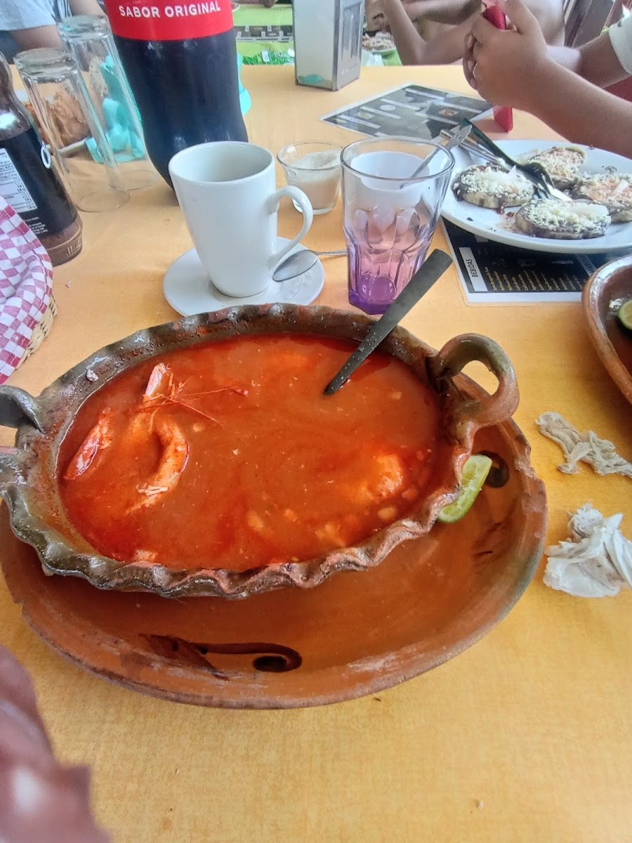 Restaurante Lucy - Photo 1