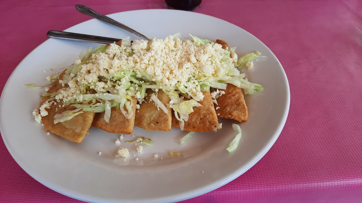 Restaurante Lucy - Photo 3