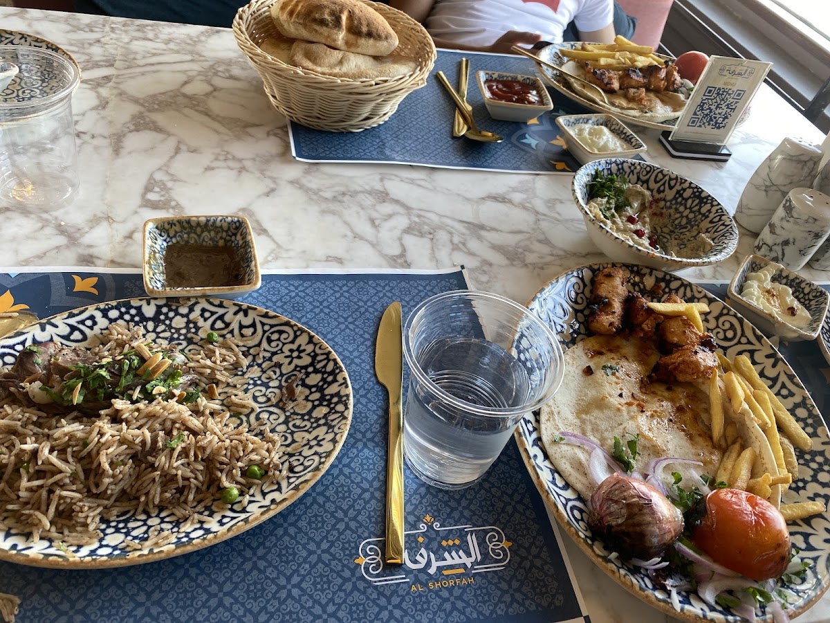 Alshorfah مطعم الشرفة - Photo 9