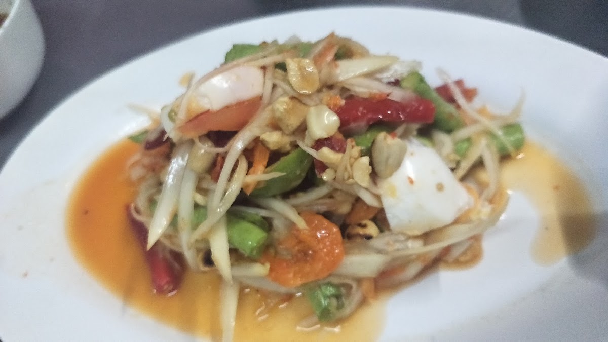 Chim Chum Suthiporn - Photo 5