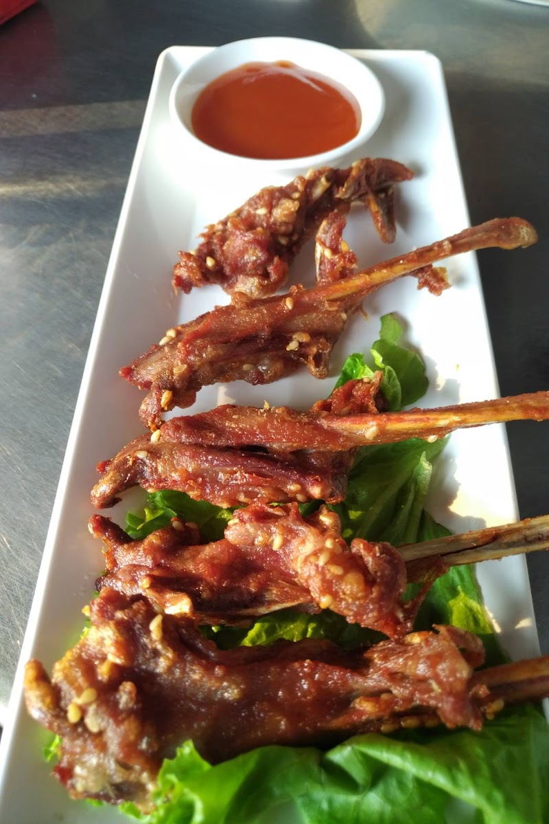 Chim Chum Suthiporn - Photo 8