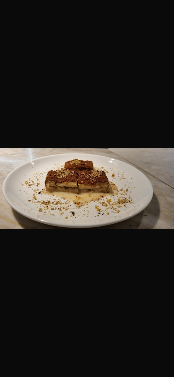 Central Cafe&Restaurant - Photo 4