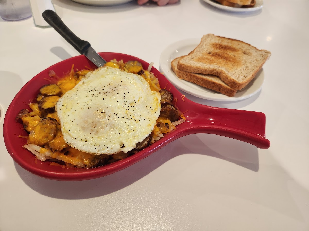 Harry's Diner at Interstate - Photo 7