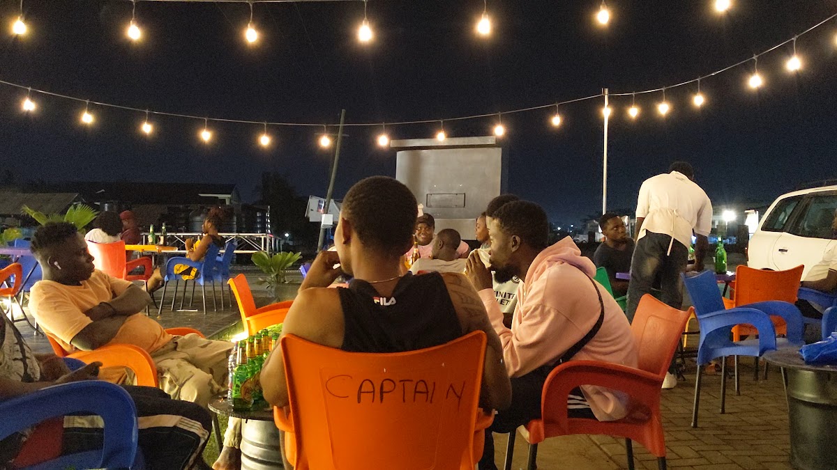 Captains Catfish Point and Grill - Photo 4