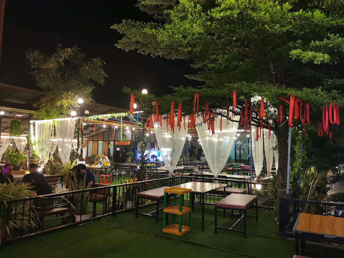 Sabaidee@Vientiane Chill and Restaurant - Photo 2
