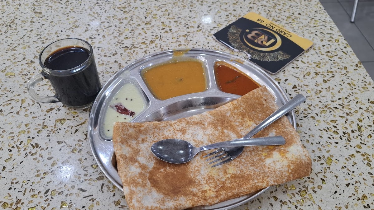 AKM Food Corner - Photo 2