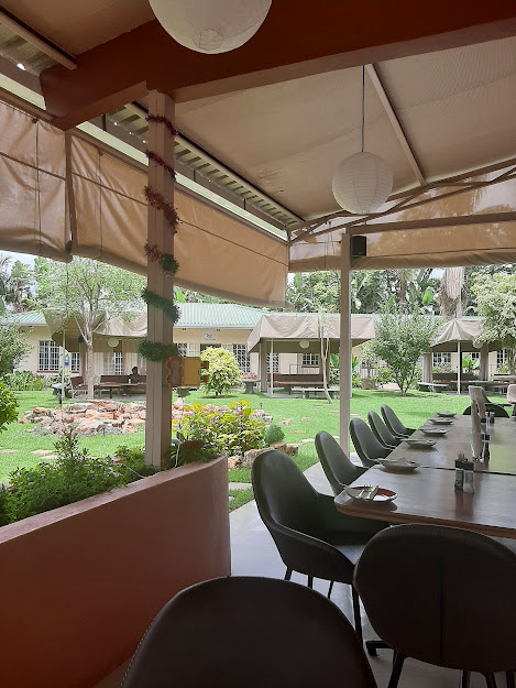 Mara Mara Restaurant and Cocktail Bar