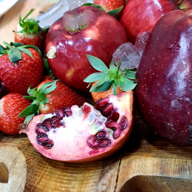 Red Fruits