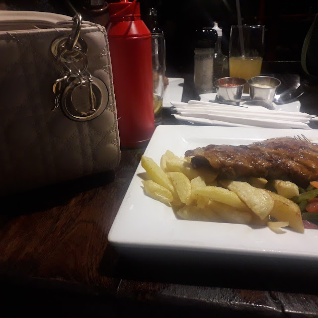Ribs and Chips