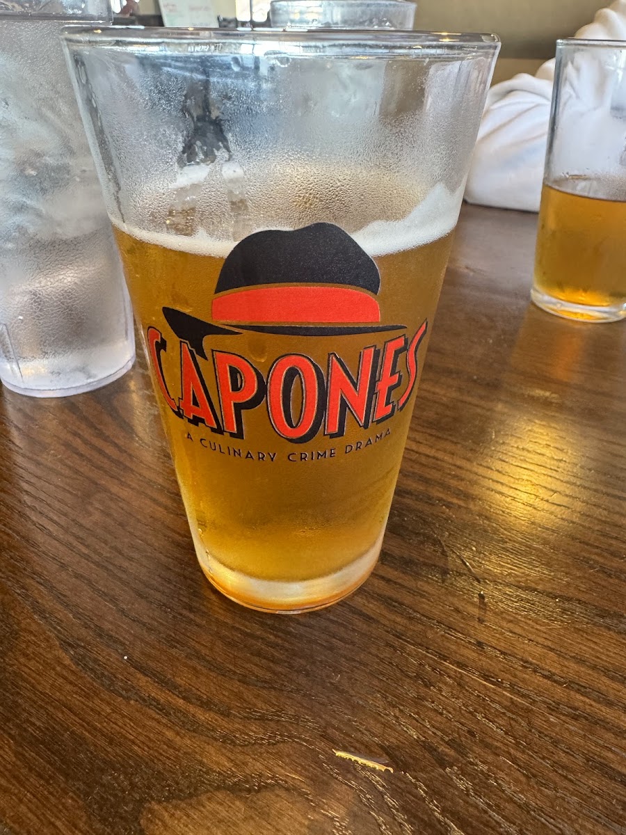 Capones Bar and Grill - Photo 1