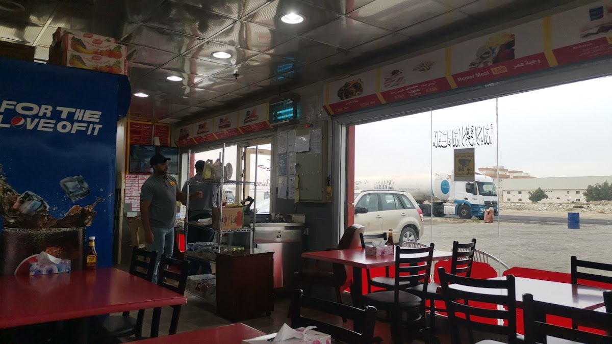 Shoolazeez Restaurant - Photo 8