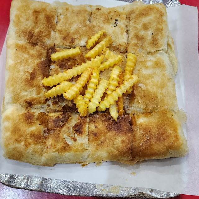 Chicken Cheese Mushaltat