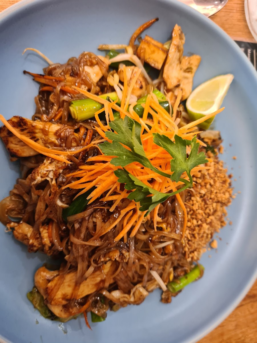 Jimmy's Thai - Photo 4