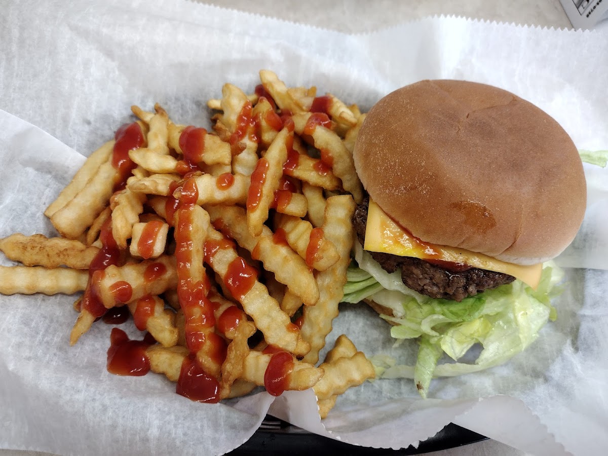 Marli's Grille - Photo 5