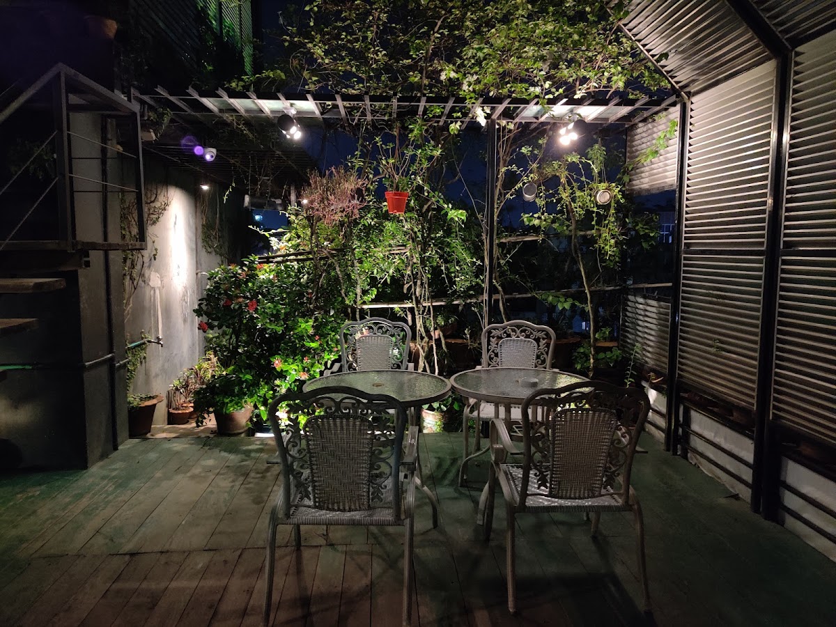 Mohora Restaurant - Photo 3