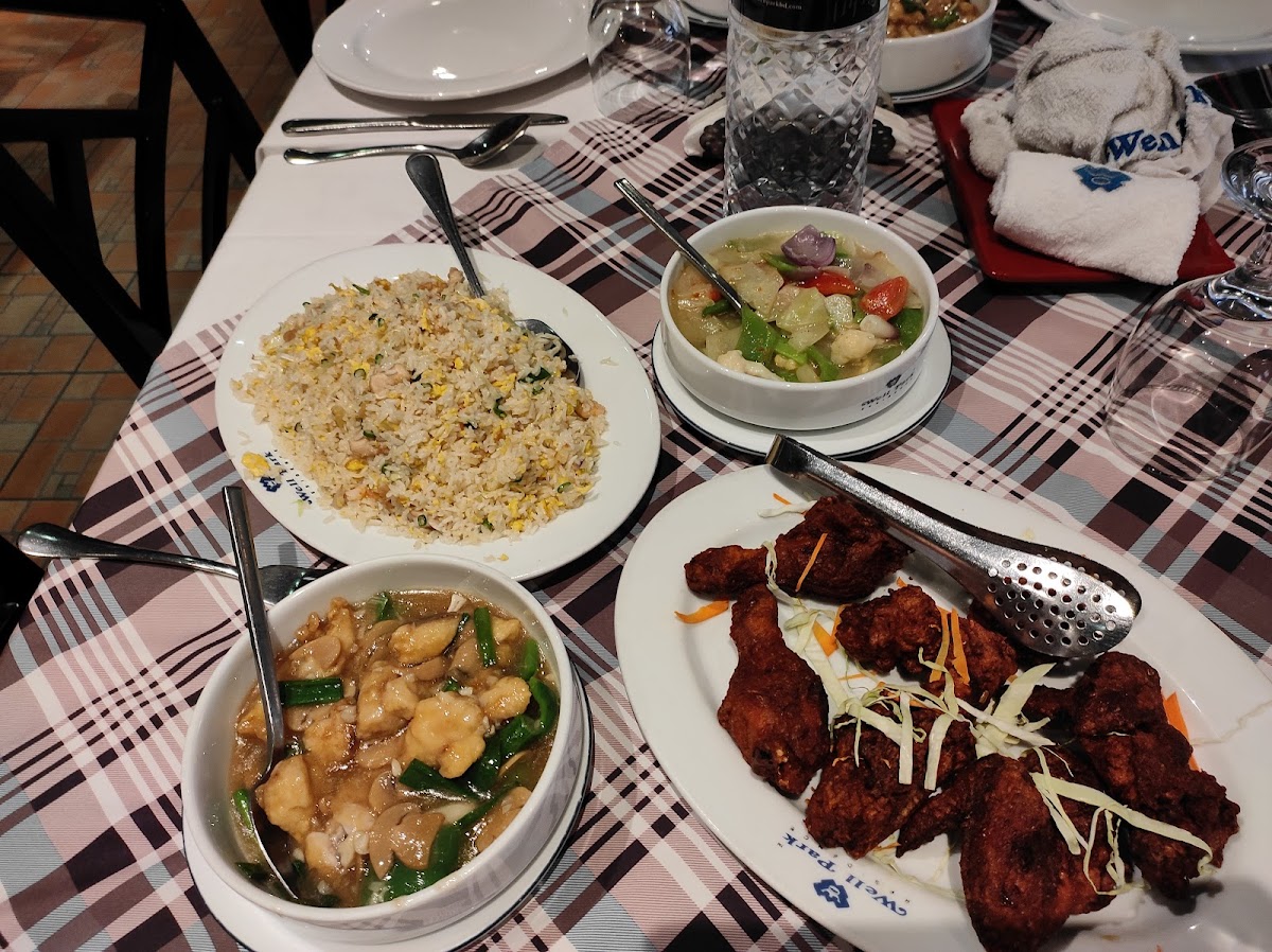 Mohora Restaurant - Photo 5