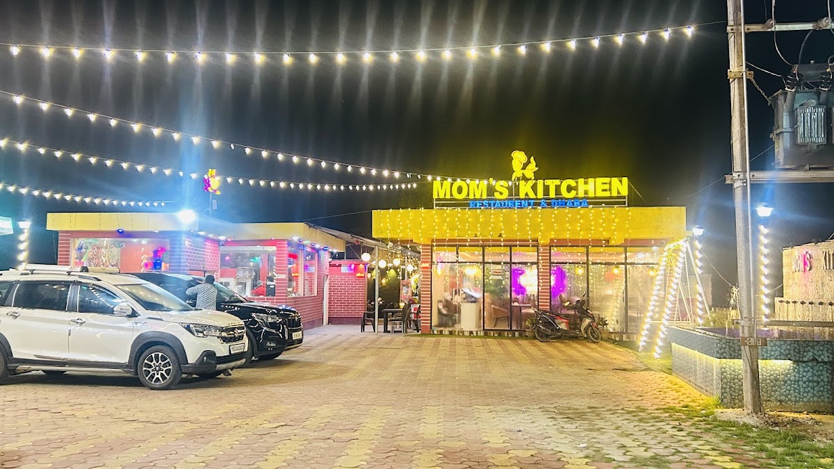 Mom's Kitchen Restaurant and Dhaba - Photo 3