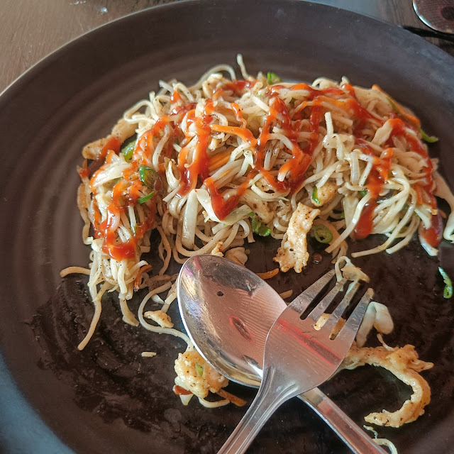 Egg Chicken Noodles