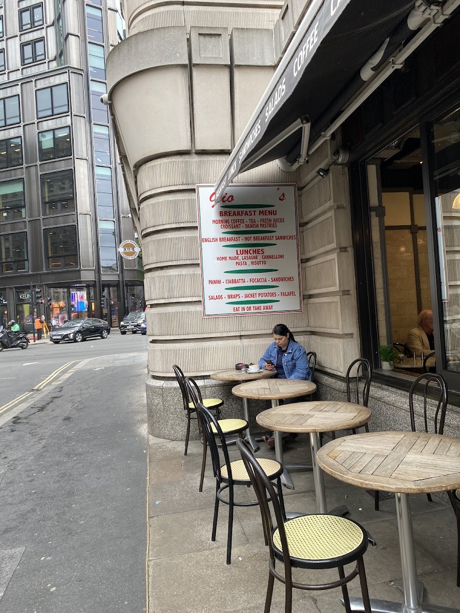 Gio's cafe - Photo 5