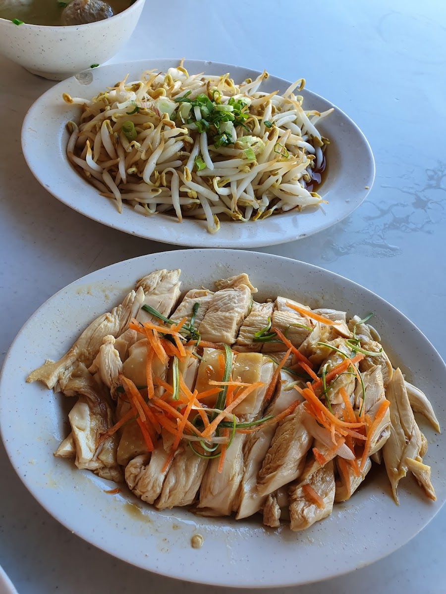 Ah Yap Chicken Rice • Side Stall - Photo 5