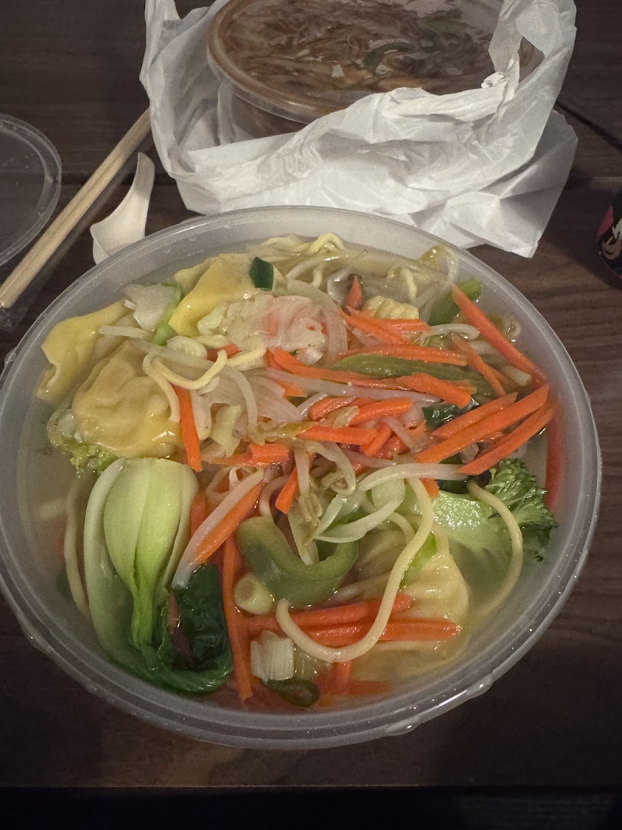 Taylors Noodle and Dumpling Bar - Photo 4