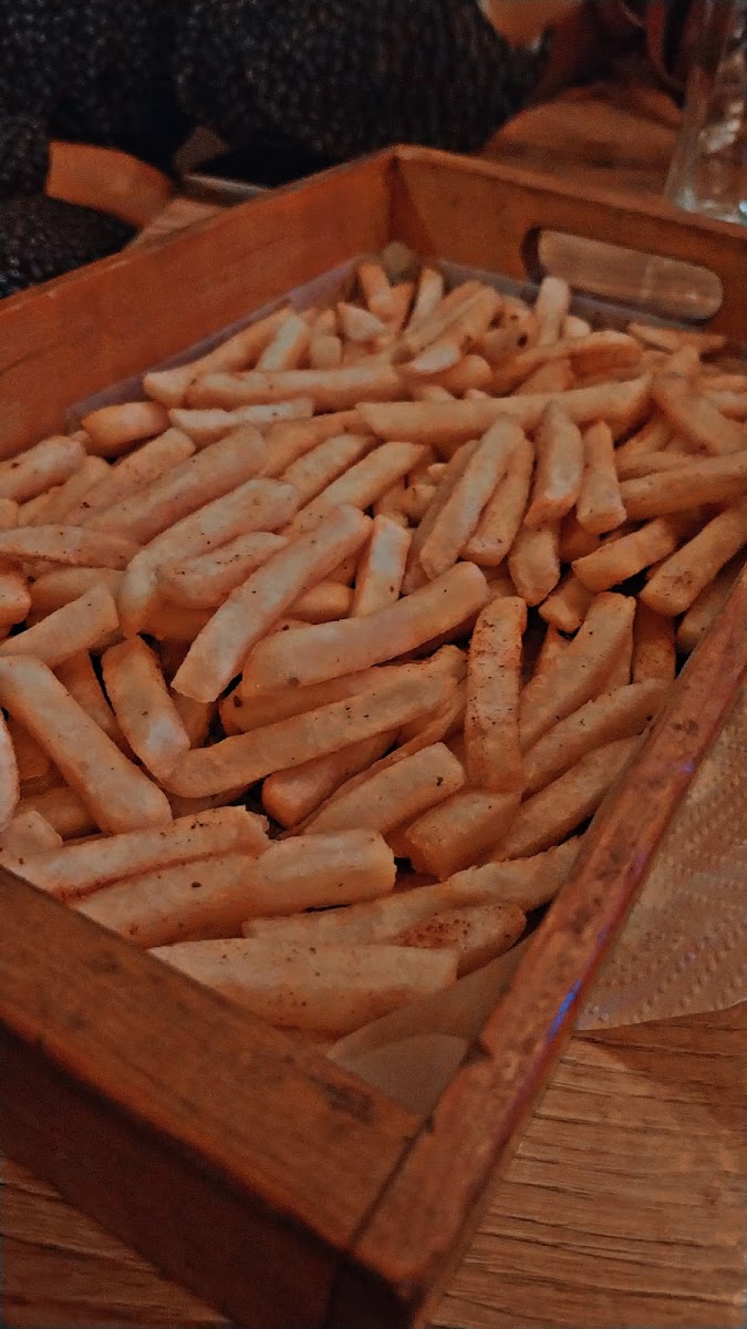 Habibi Resturant 1 (Neelum Road) - Photo 5