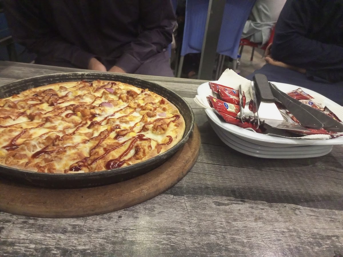 Habibi Resturant 1 (Neelum Road) - Photo 8