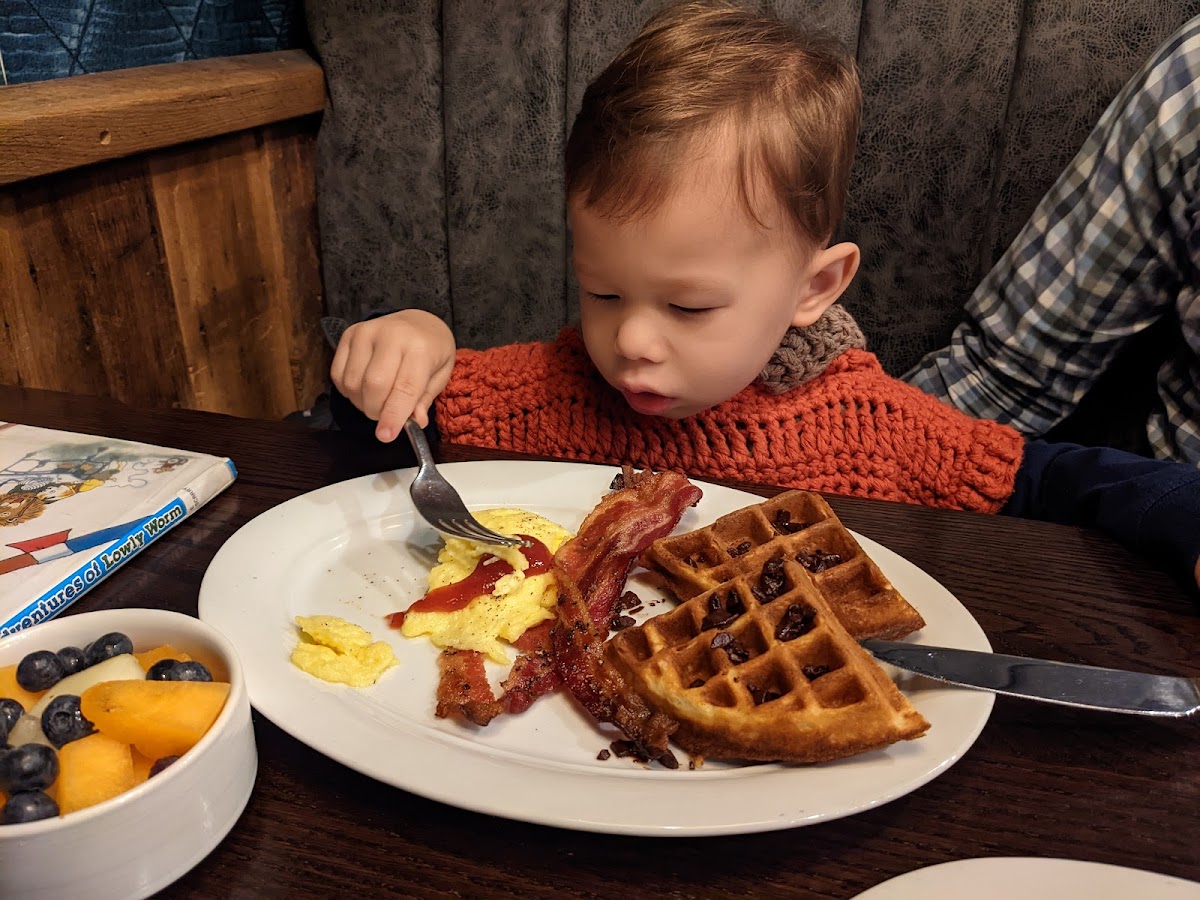 Wakey Wakey Breakfast Place - Photo 6