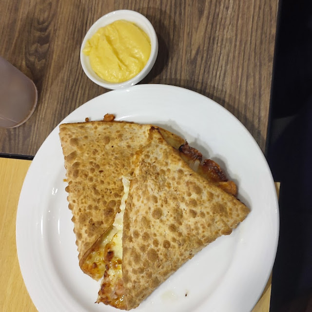Meltz with Cheesy Kochchi