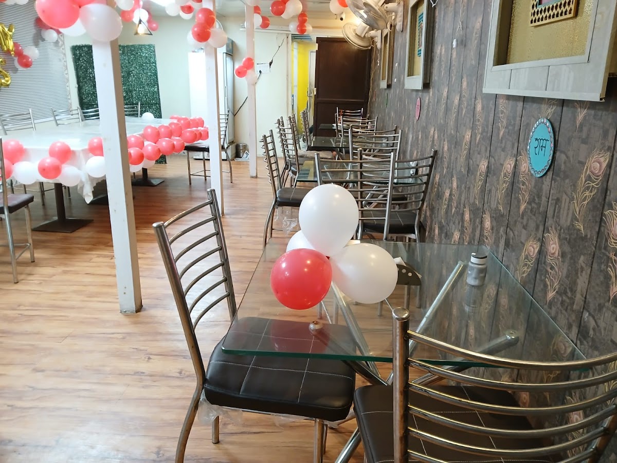 Govinda's Restaurant - Photo 4