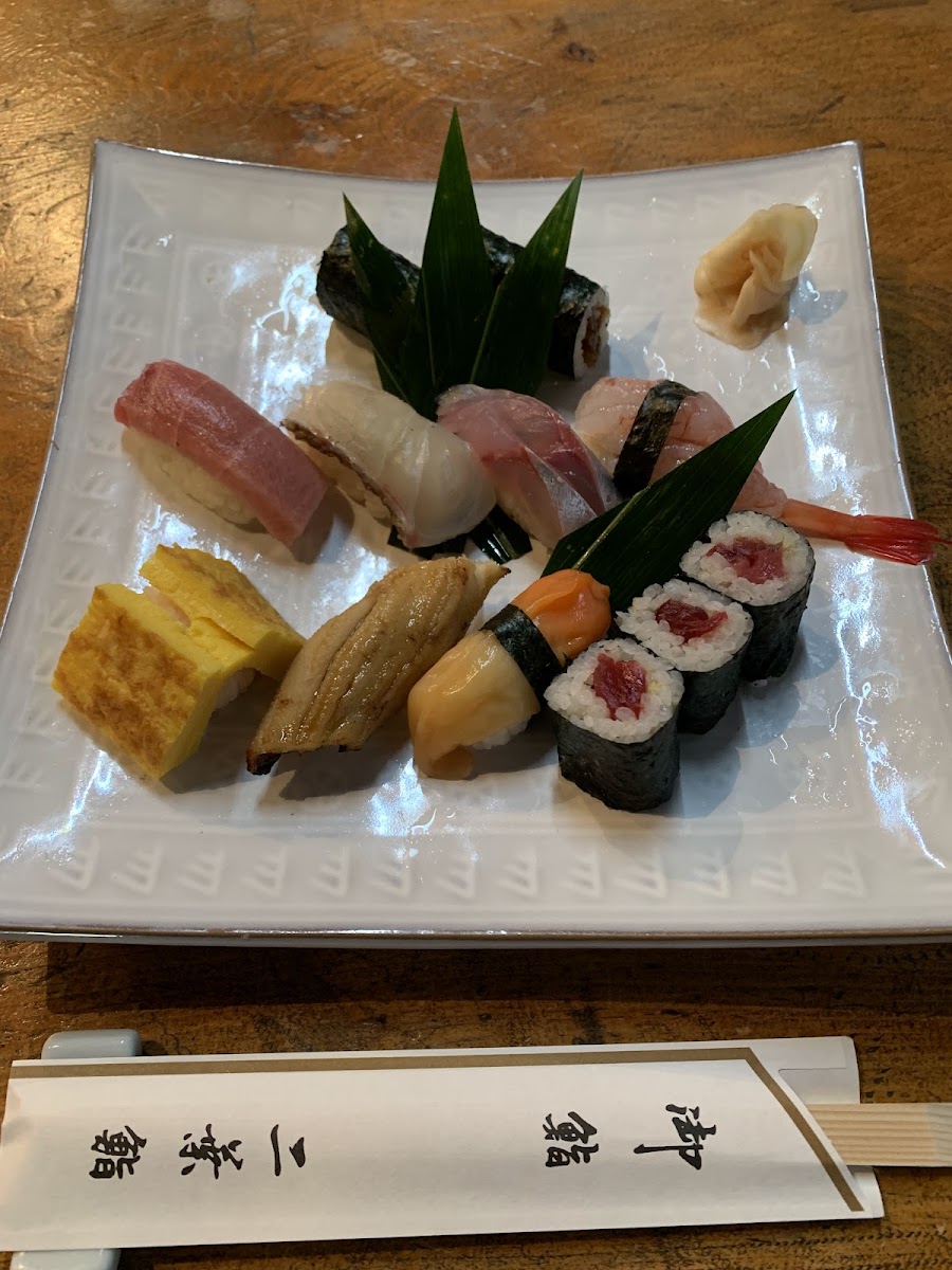 Futaba Sushi - Photo 1