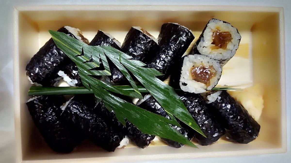 Futaba Sushi - Photo 4