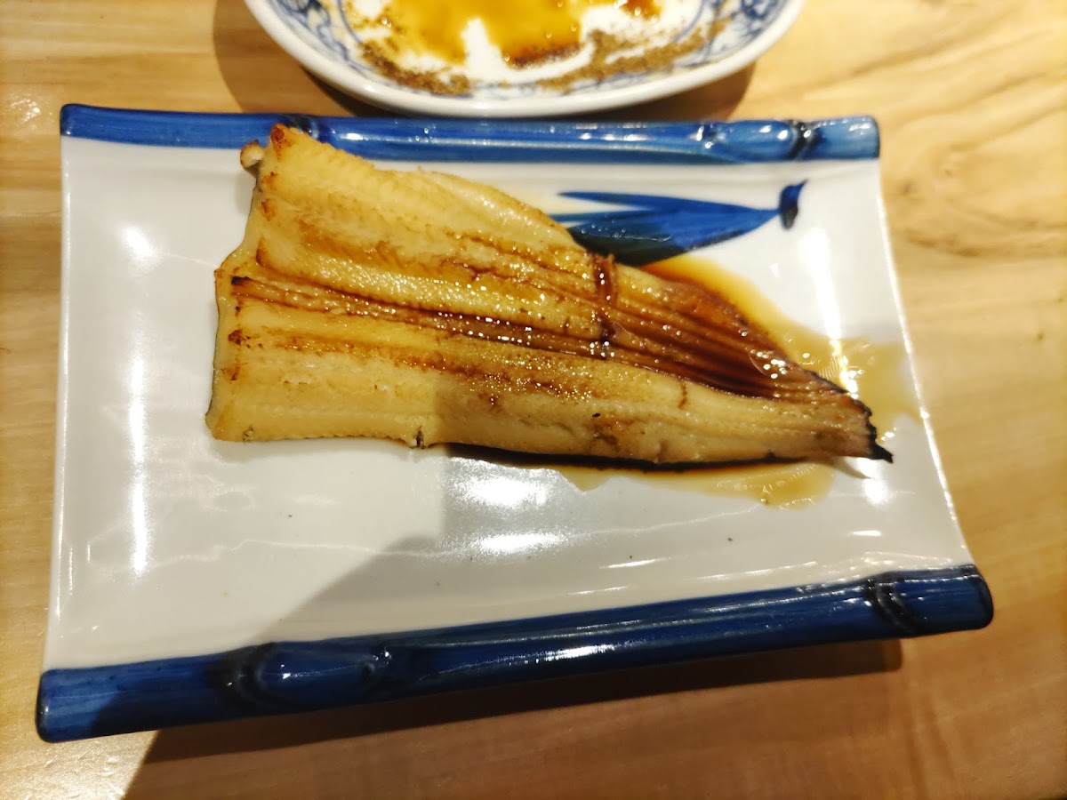Futaba Sushi - Photo 6
