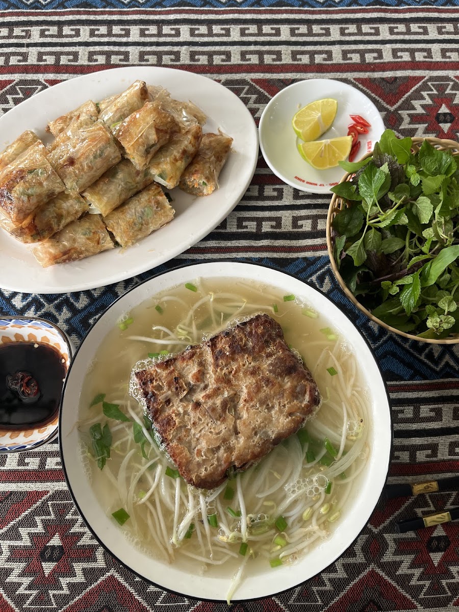 Trang An Cusine Restaurant - Photo 2