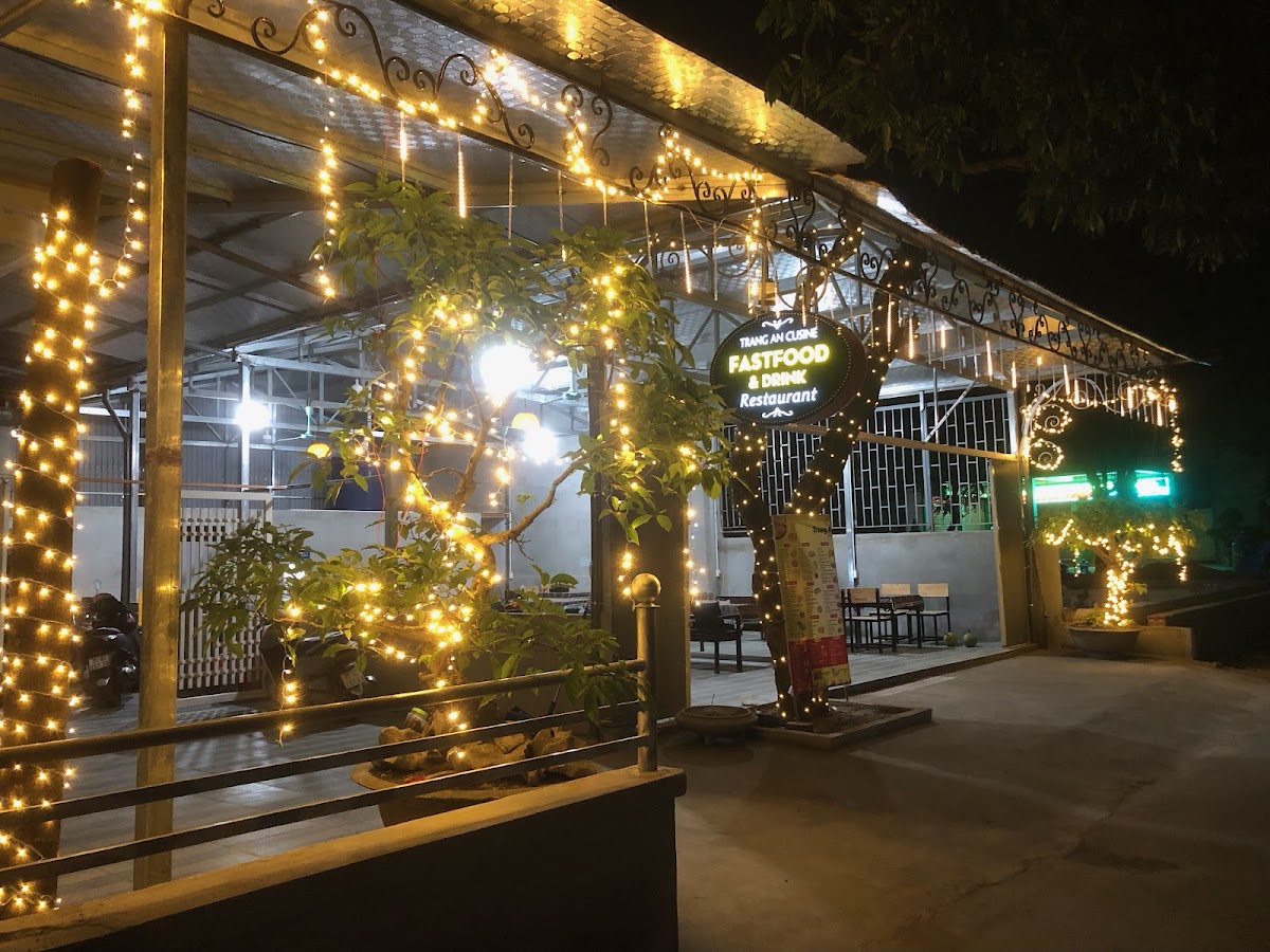 Trang An Cusine Restaurant - Photo 3
