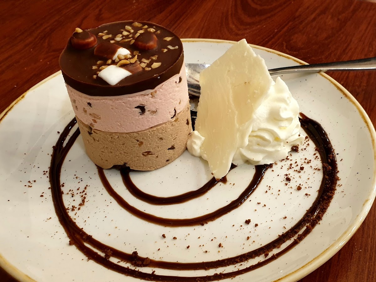 Valentino's Family Restaurant - Photo 8