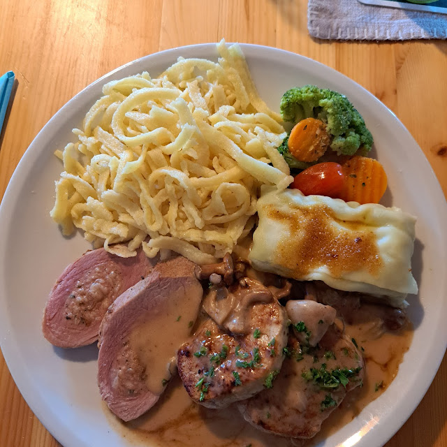 Auer Leibgericht Mit Spätzle