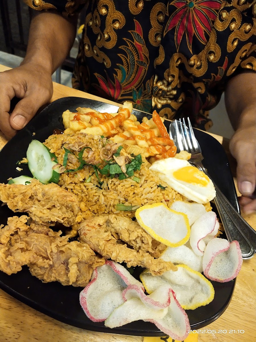Restoran Bonda Simpang Renggam - Photo 7
