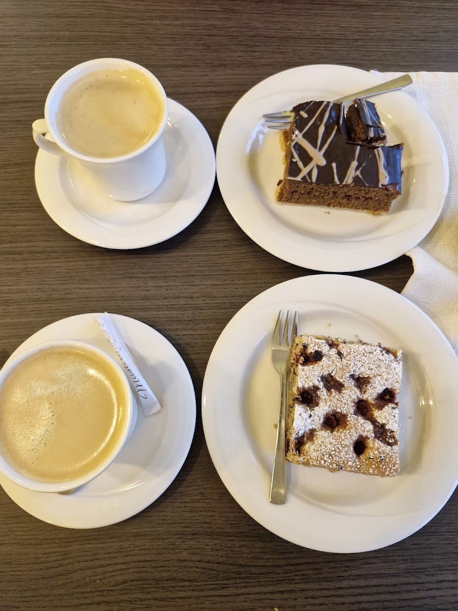 Café Konditorei Bäckerei Schlossblick - Photo 7