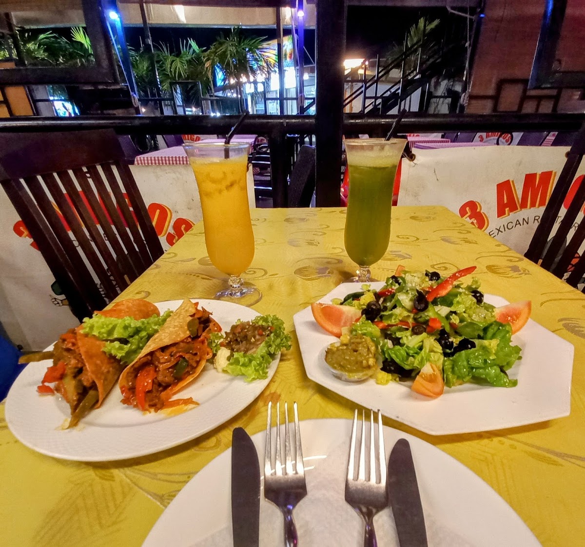 3 Amigos Mexican Restaurant - Photo 1