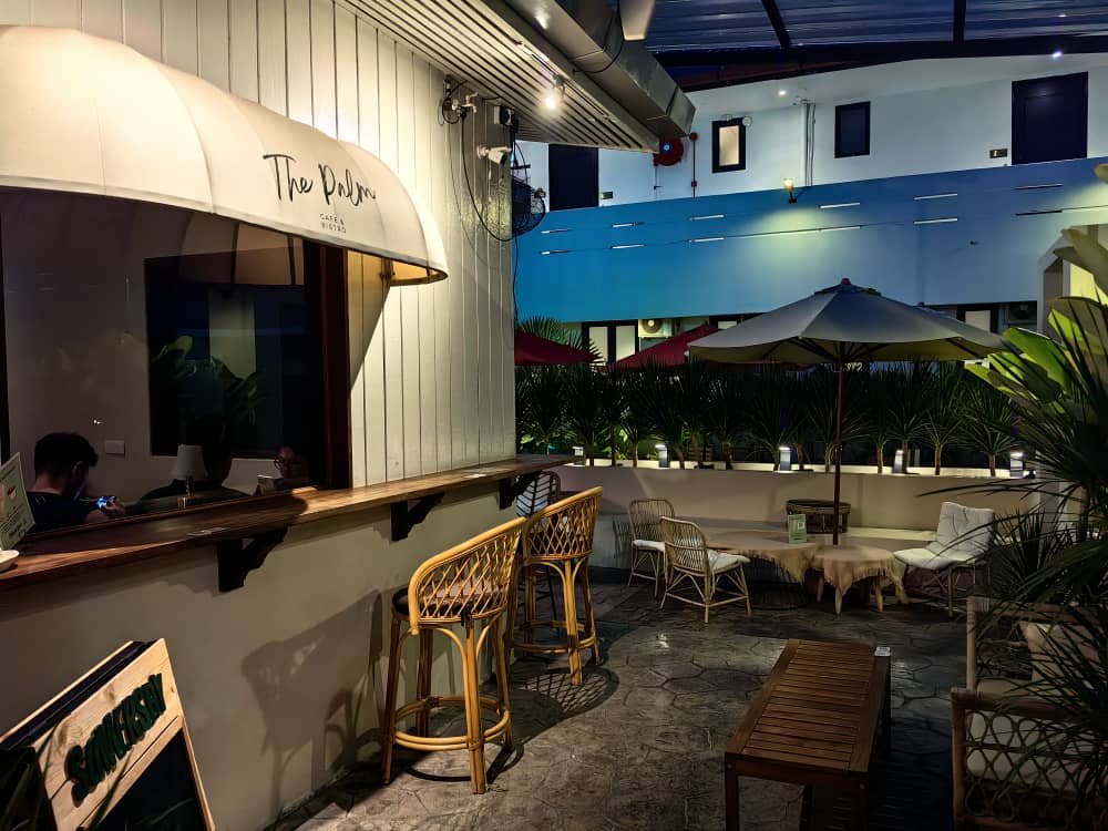 The Palm Cafe & Bistro - Photo 3