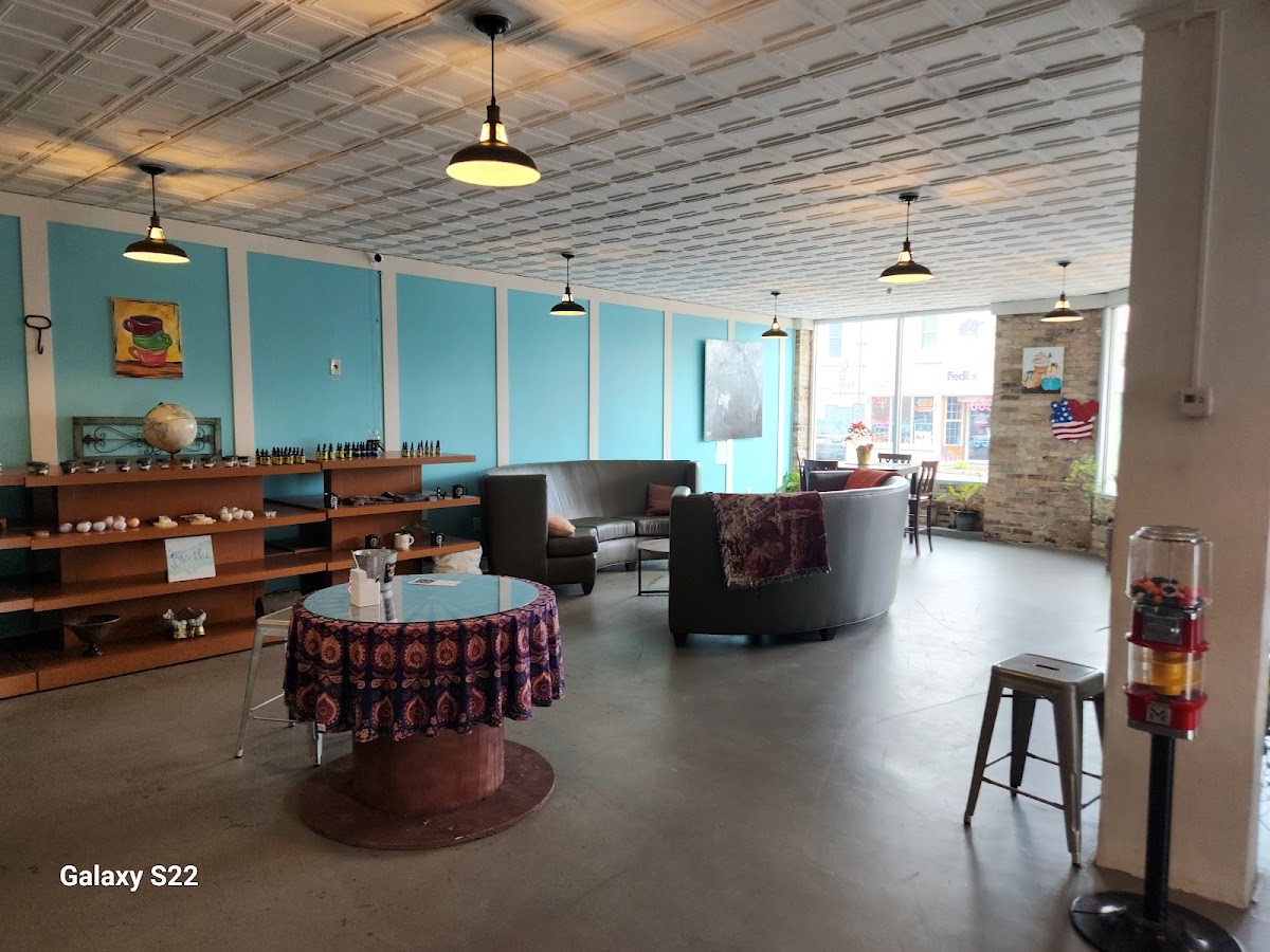 HanceVegas Coffee Shop & Pub - Photo 5