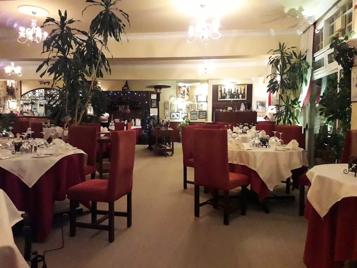 Saint Tropez Restaurant