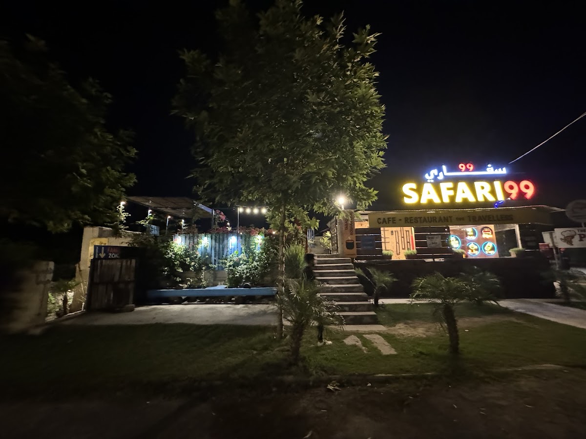 Safari 99 - Photo 3