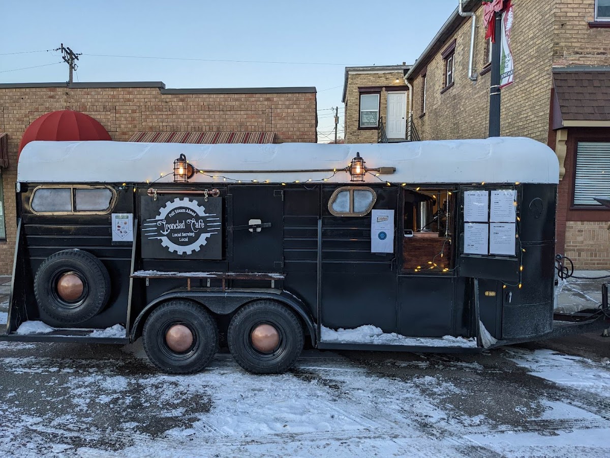 Steamworks Café (Ironclad Café) - Photo 6