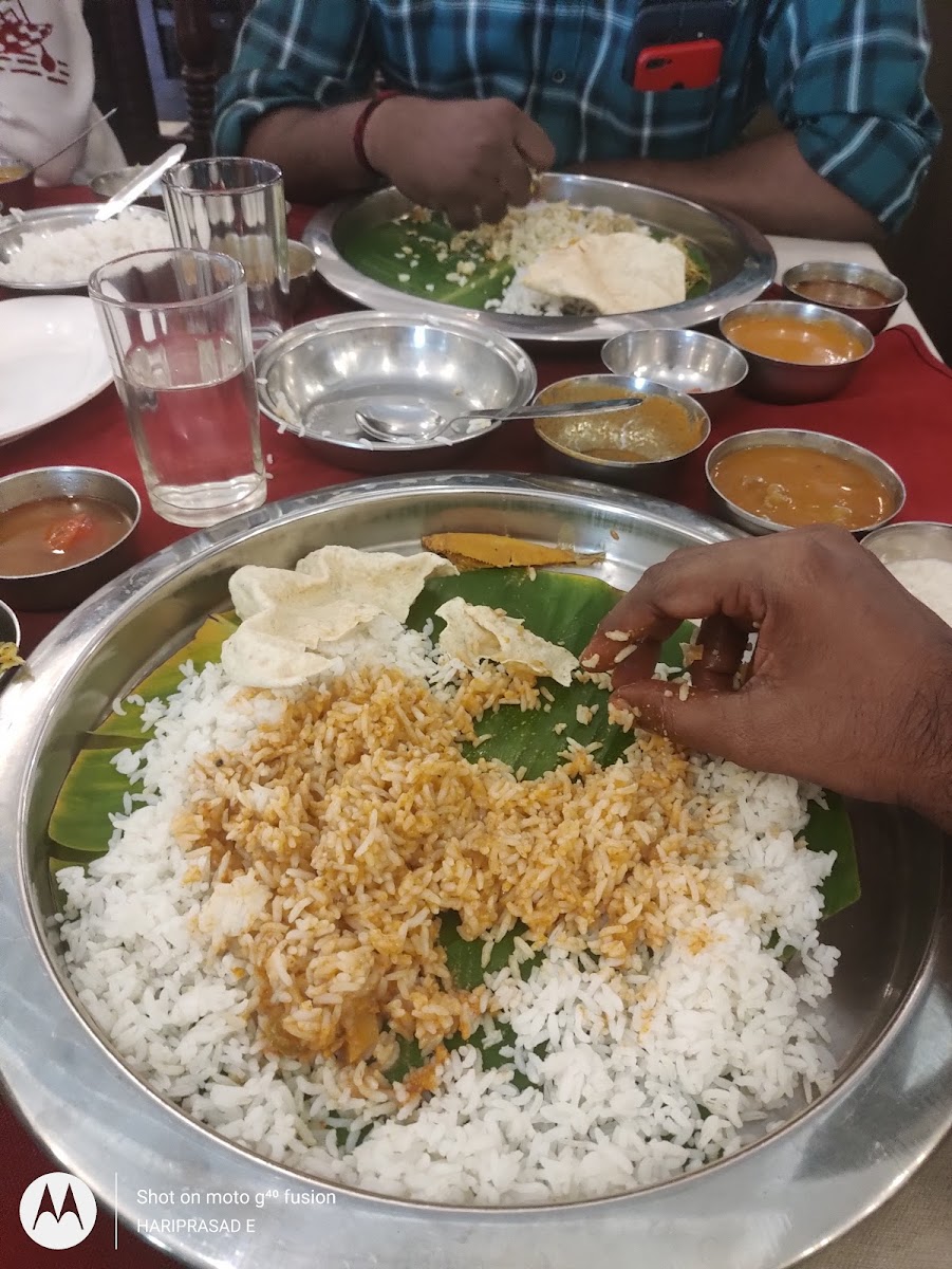 Kairali Restaurant and Lodging - Photo 4